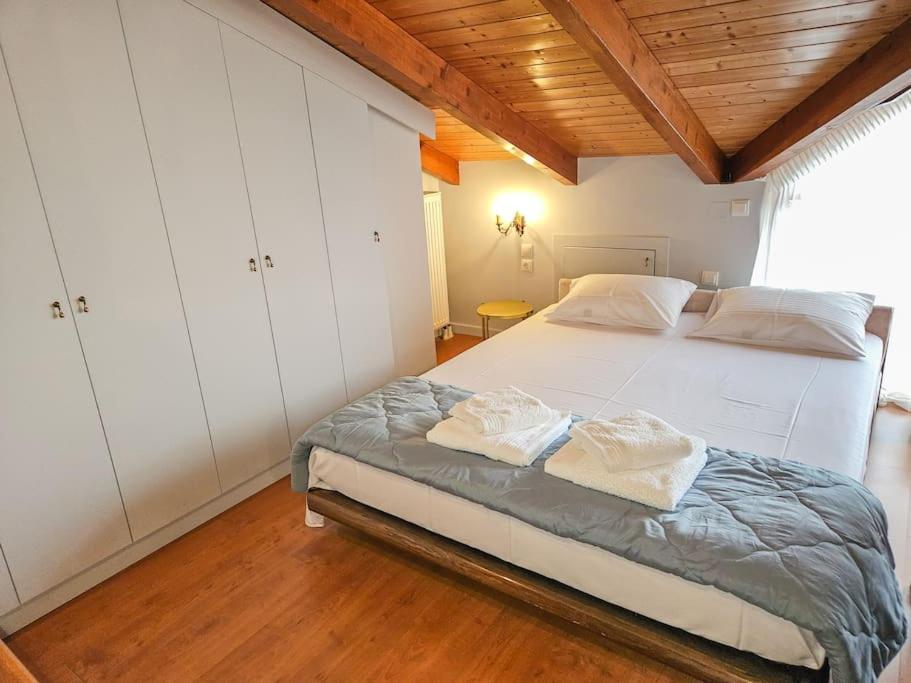 Sunny & Comfy Studio In The Heart Of Preveza Eksteriør billede